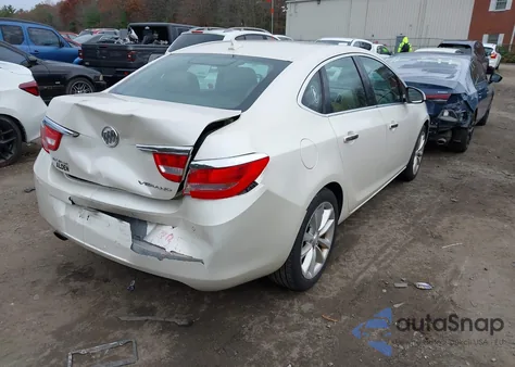 2014 Buick Verano Leather Group z USA, uszkodzony, nr VIN 1G4PS5SK9E4207213